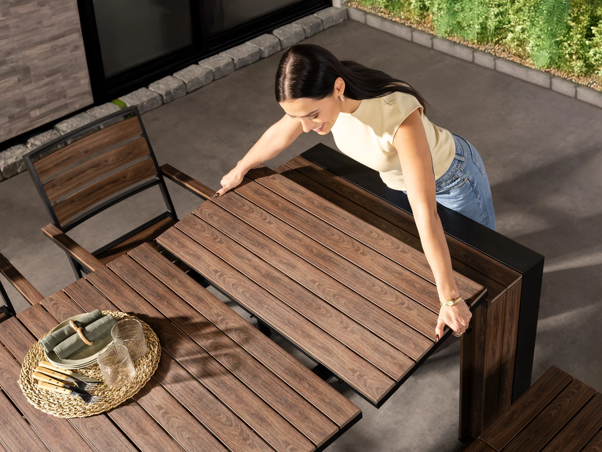 Transformer Outdoor Dining Set - The Family (Copy) - For Testing - Image 14