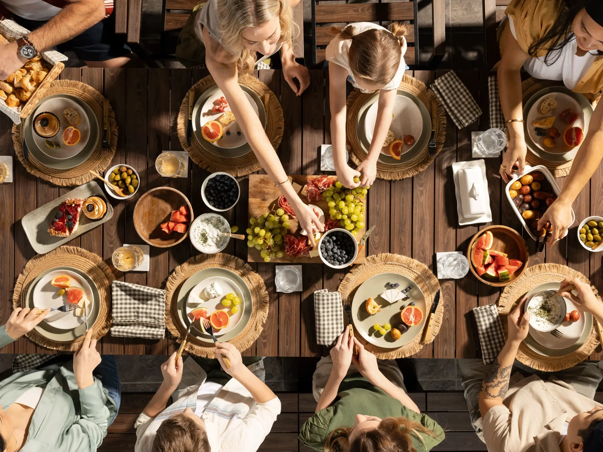 Transformer Outdoor Dining Set - The Gathering (Copy) - Image 17